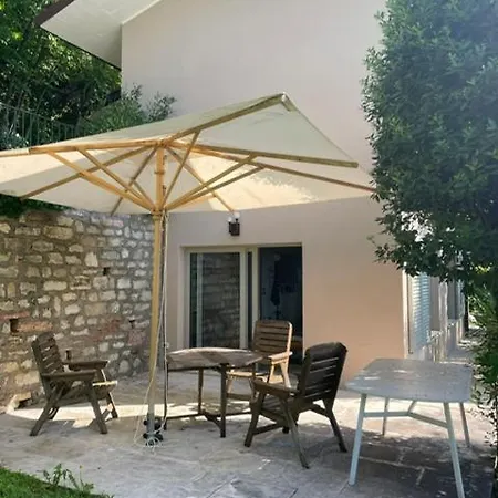 Francesca Villa Toscolano Maderno